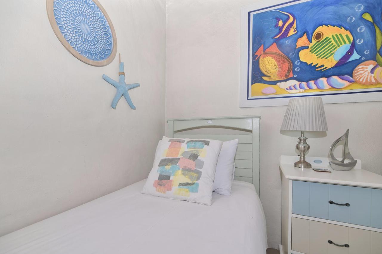 סטראוסבאי Zuidste Huisie Fisherman'S Cottage מראה חיצוני תמונה