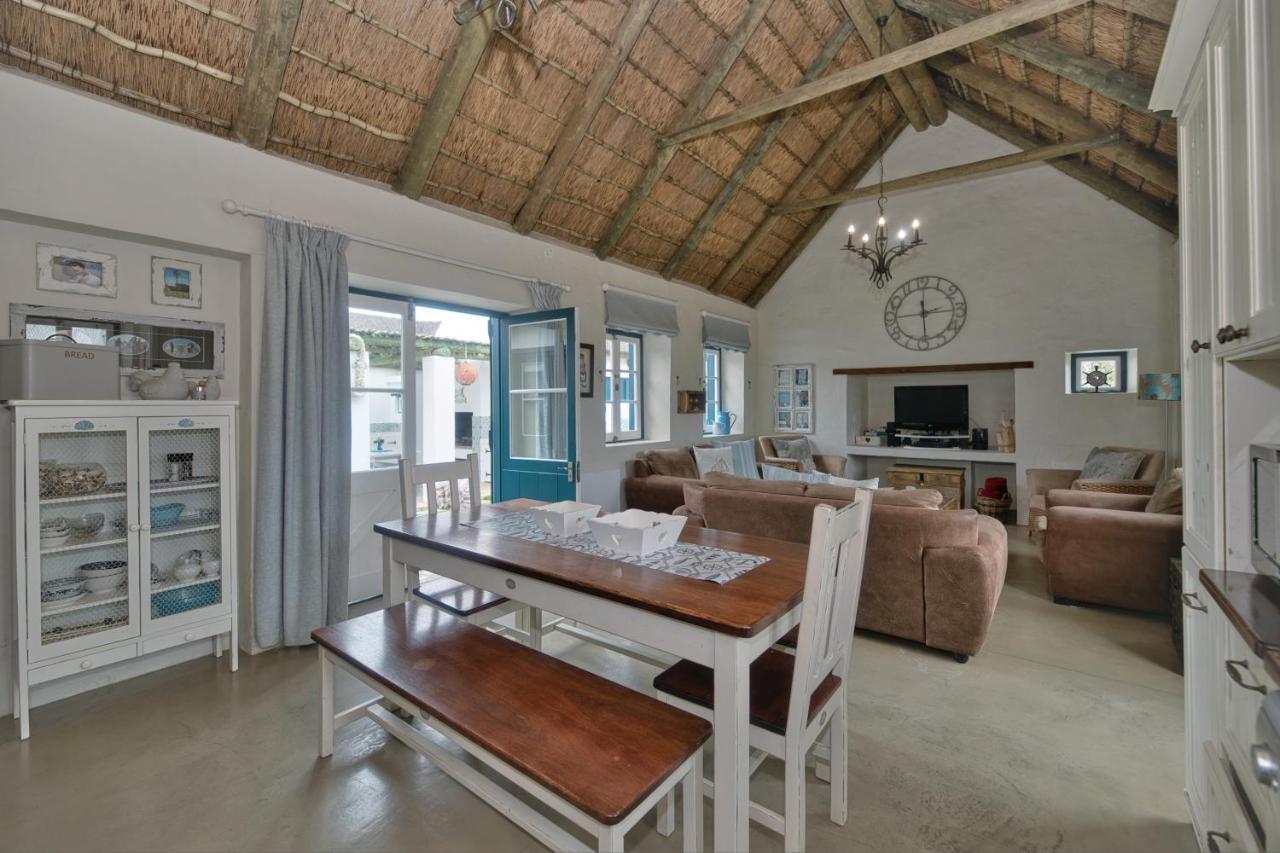 סטראוסבאי Zuidste Huisie Fisherman'S Cottage מראה חיצוני תמונה